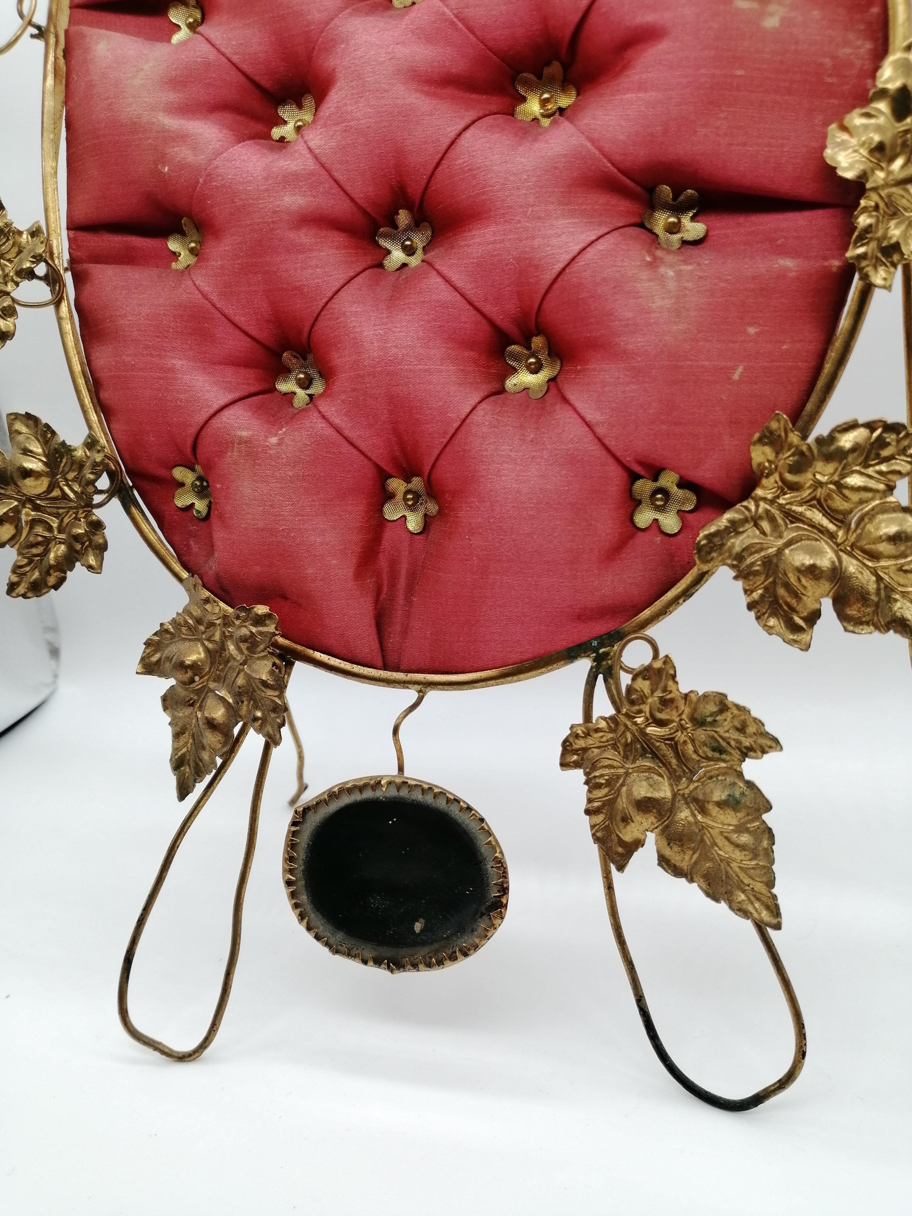 Rouge royal - Brocante Vintage - Au Bonheur Des Dames Toulouse - ABDD - Ancien, Brocante, Curiosité, Objets, Vintage