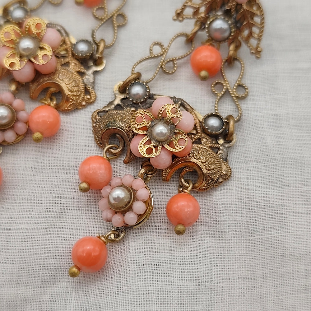 Boucles d'Oreilles Ginevra - Baroque | Laiton et Corail - Au Bonheur Des Dames Toulouse - Boutique de Bijoux Baroque, Art Déco et Fantaisie. Livraison Offerte en France. IMG_20260204_150740